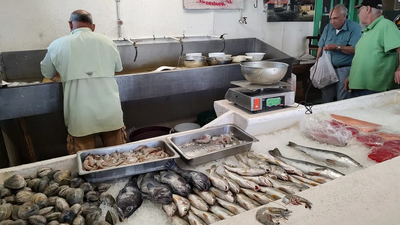 Clyde Phillips Seafood MKT
